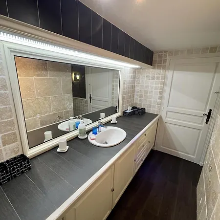 La Cyprienne 생-시프리엥