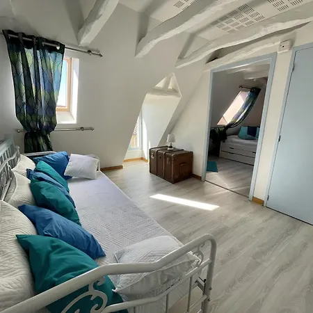 La Cyprienne בית נופש *